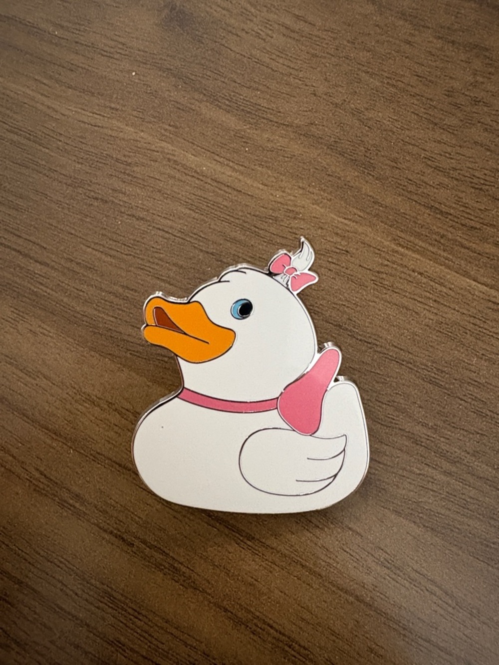 Hot item! Disney Parks! Official Ducks of Disney - Marie pin
